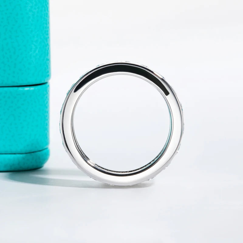 The Kell Band lifestyle — 4mm moissanite band worn on finger — Aurora Moissanite