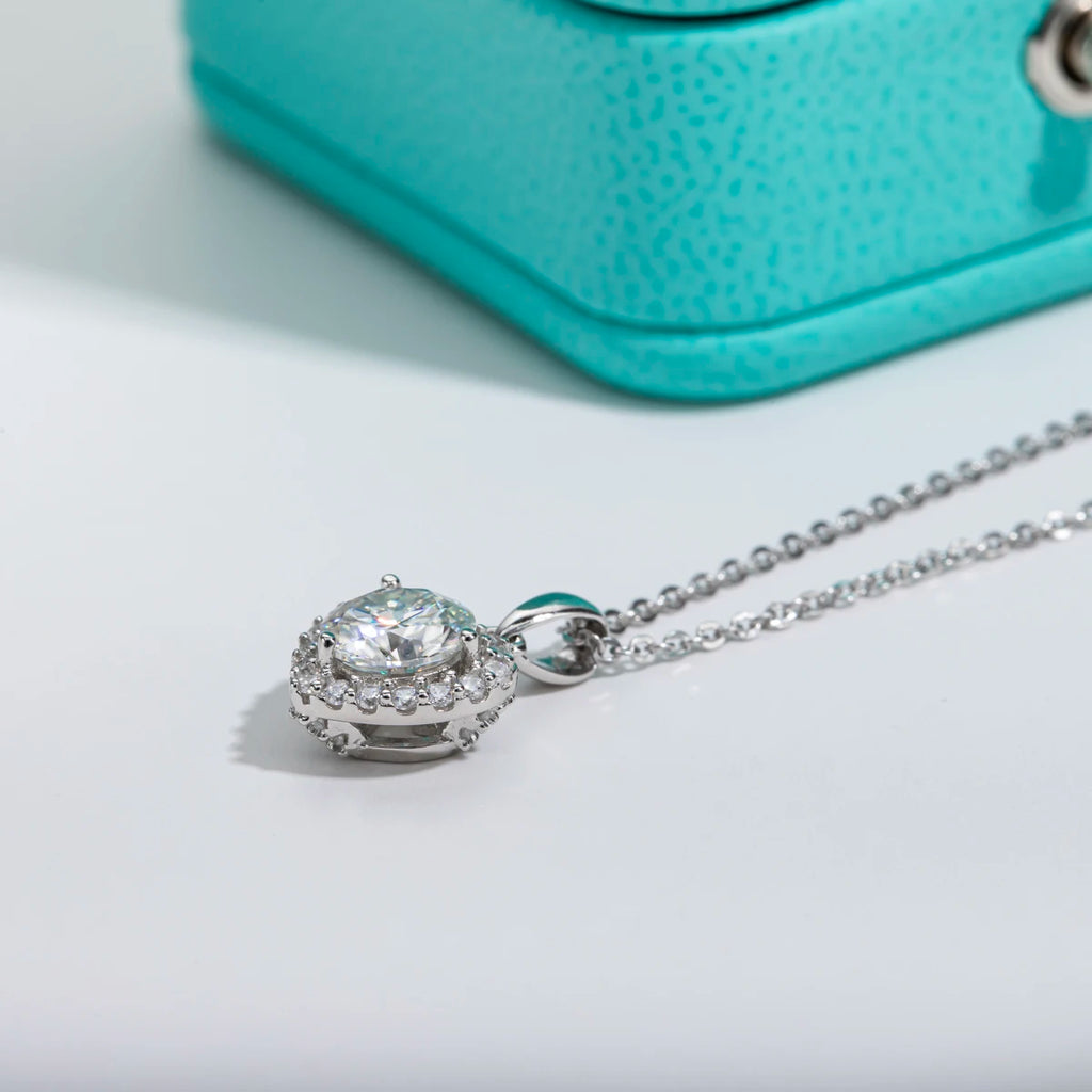 The Cor Pendant — 1ct heart moissanite pendant, front view, gold plated sterling silver — Aurora Moissanite