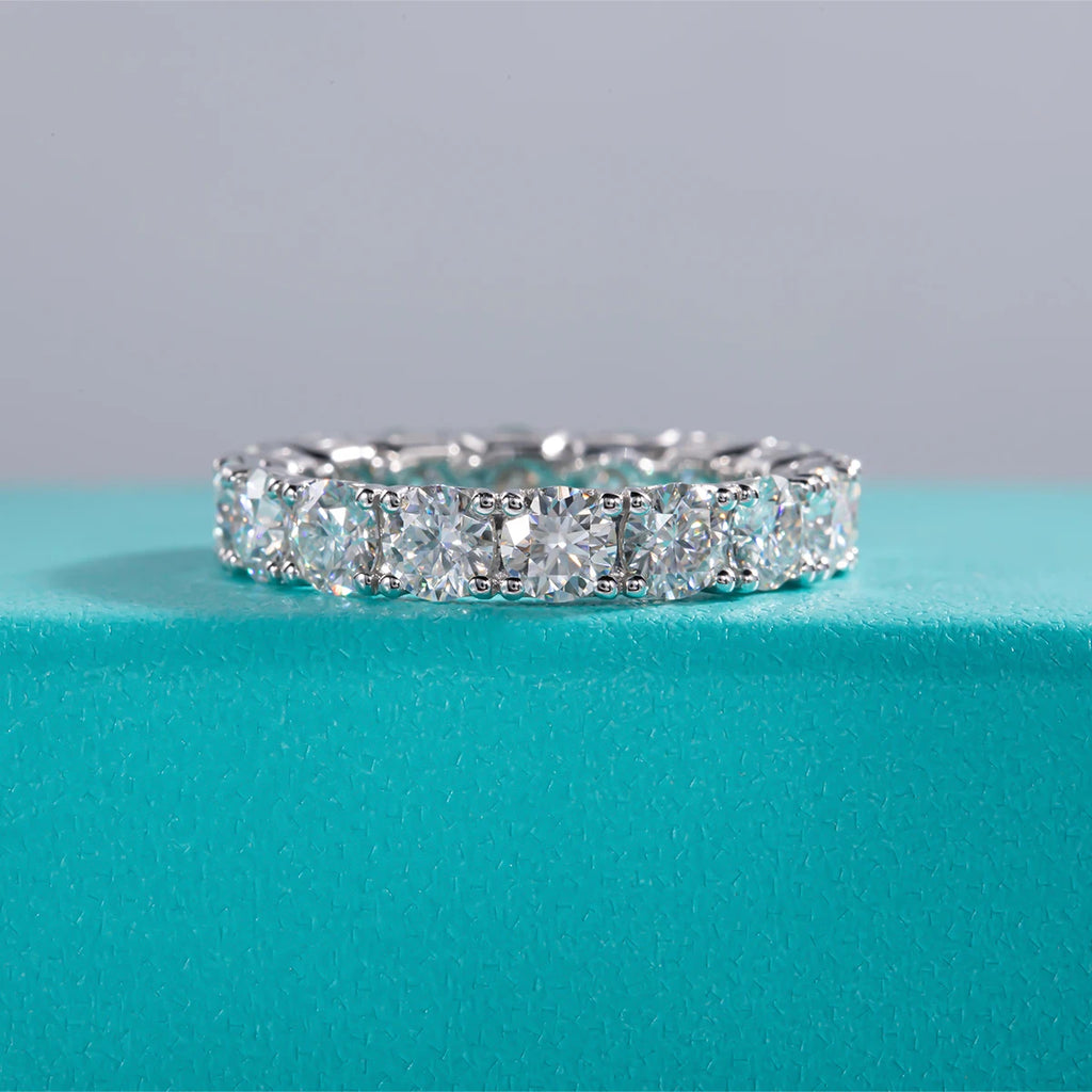 4mm moissanite wedding band, side profile, rhodium plated sterling silver — Aurora Moissanite