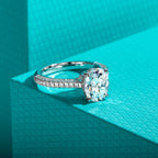 Oval cut moissanite 3ct D color VVS1, classic prong solitaire detail — Aurora Moissanite
