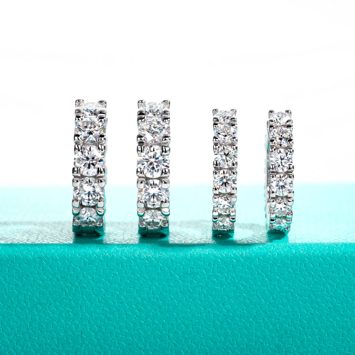 AnuJewel 2.6cttw(3mm)/6cttw(4mm) D Color Moissanites Hoop Earrings 925 Sterling Silver Luxury Huggie Earring for Women Jewelry