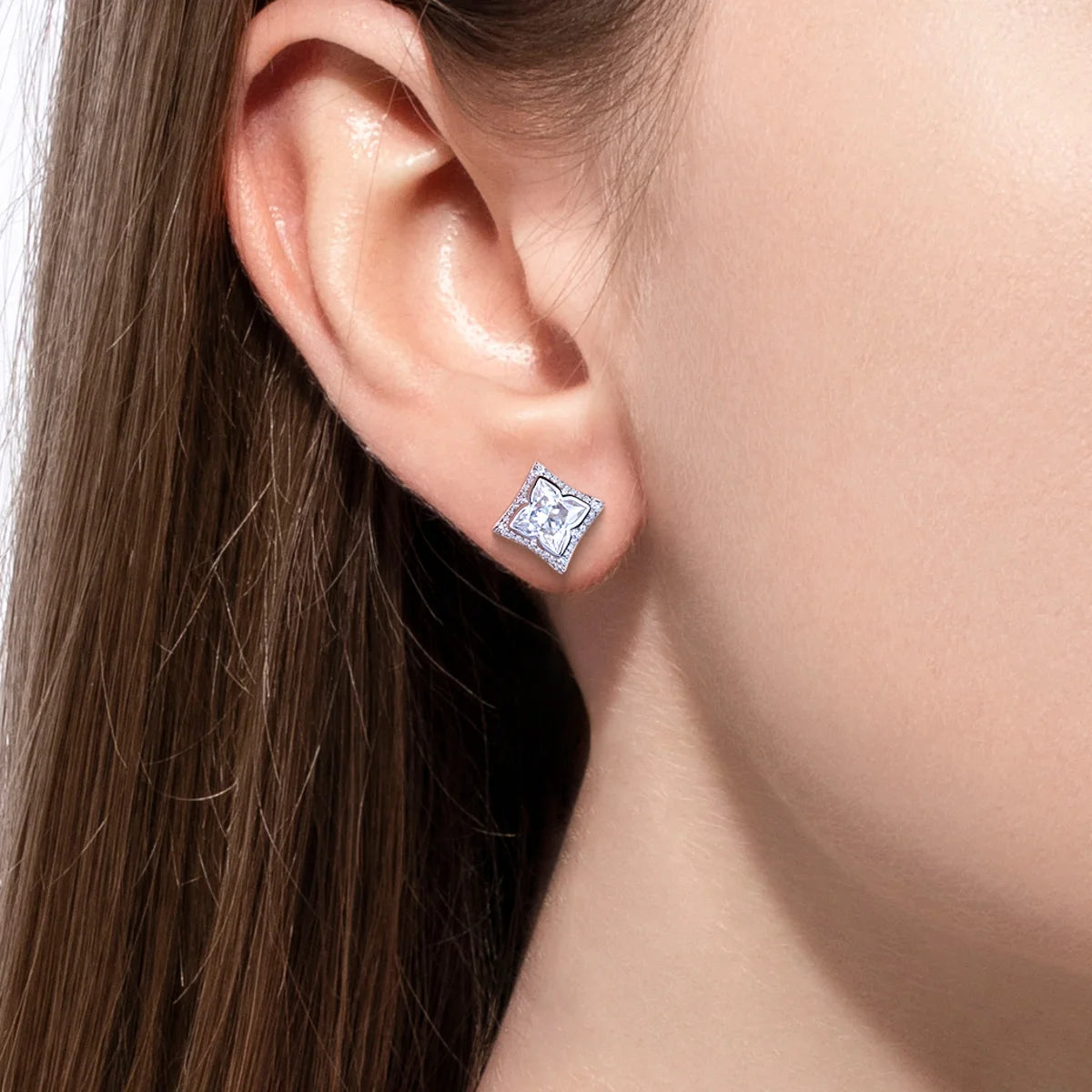 The Vera Earrings — 2.4cttw four-leaf clover moissanite stud, S925 — Aurora Moissanite