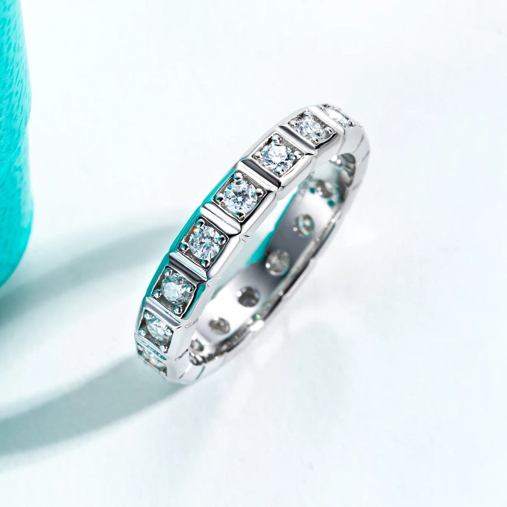 2.2mm princess moissanite wedding band, side profile, 18K white gold plated — Aurora Moissanite