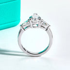 Pear moissanite solitaire 4ct D color VVS1, teardrop stone detail — Aurora Moissanite