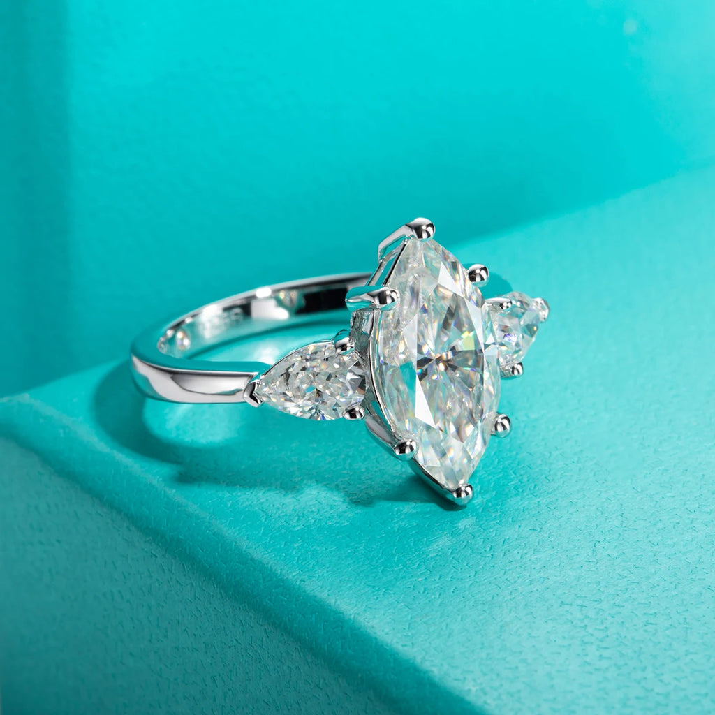 Marquise moissanite 4cttw D color VVS1, elongated oval in white gold — Aurora Moissanite