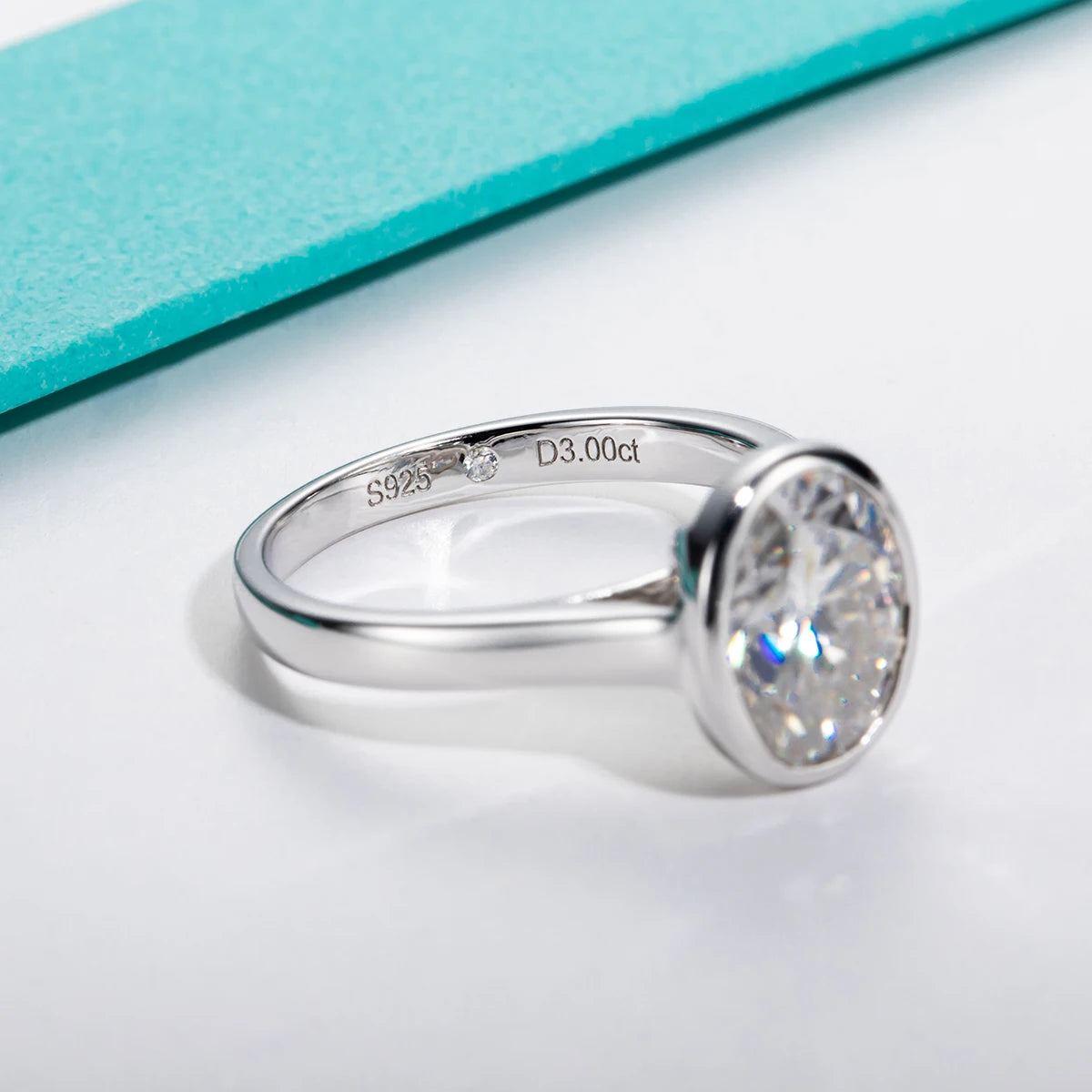 3ct oval moissanite bezel ring, side profile, S925 sterling silver — Aurora Moissanite