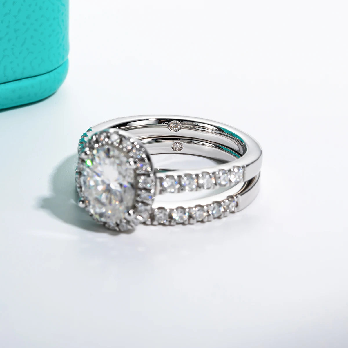 2ct oval moissanite bridal set, side profile, S925 sterling silver — Aurora Moissanite