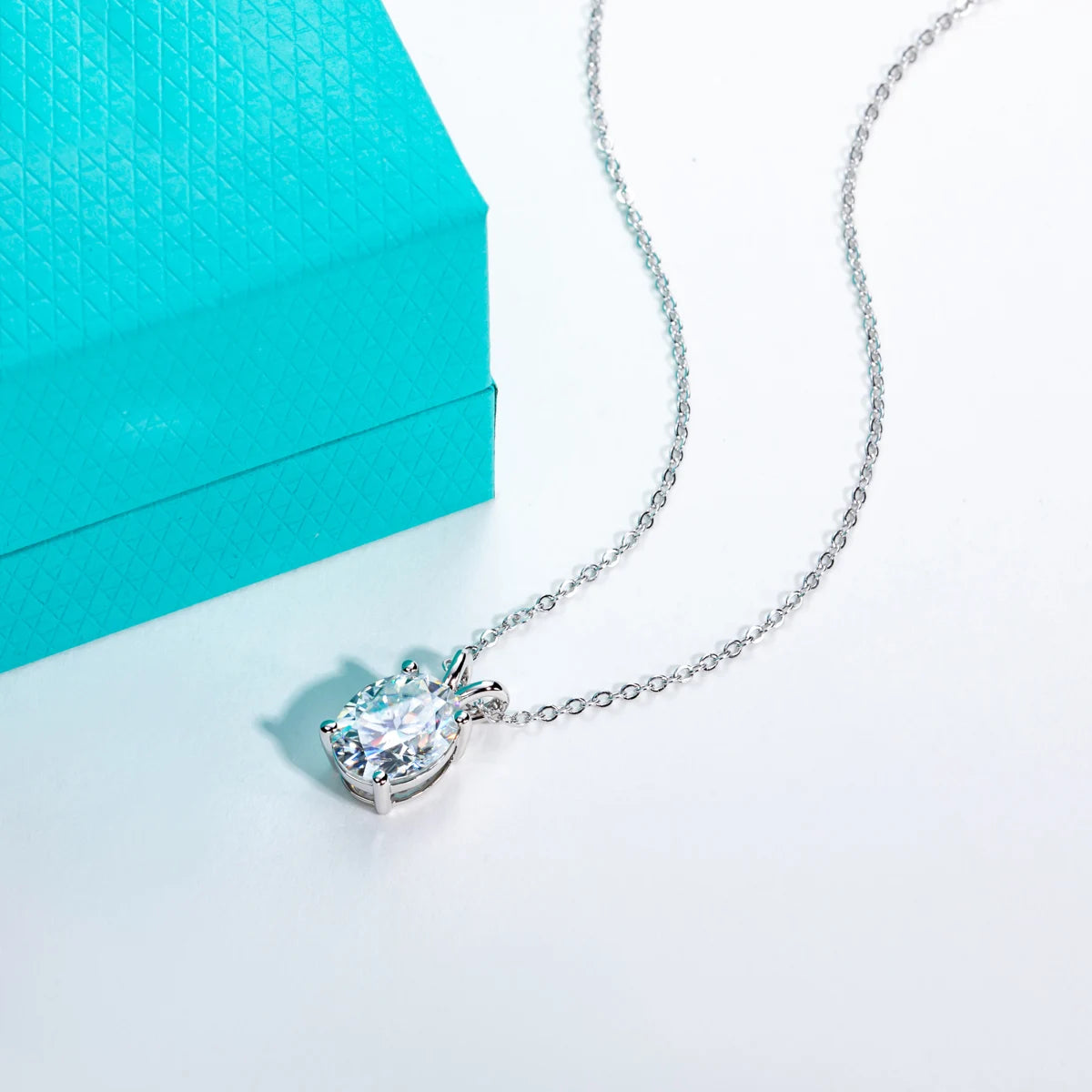 AnuJewel Irregularly Shaped Moissanite Necklace