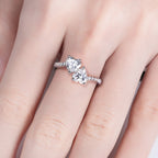 Heart moissanite toi et moi ring top view, matching hearts side by side — Aurora Moissanite