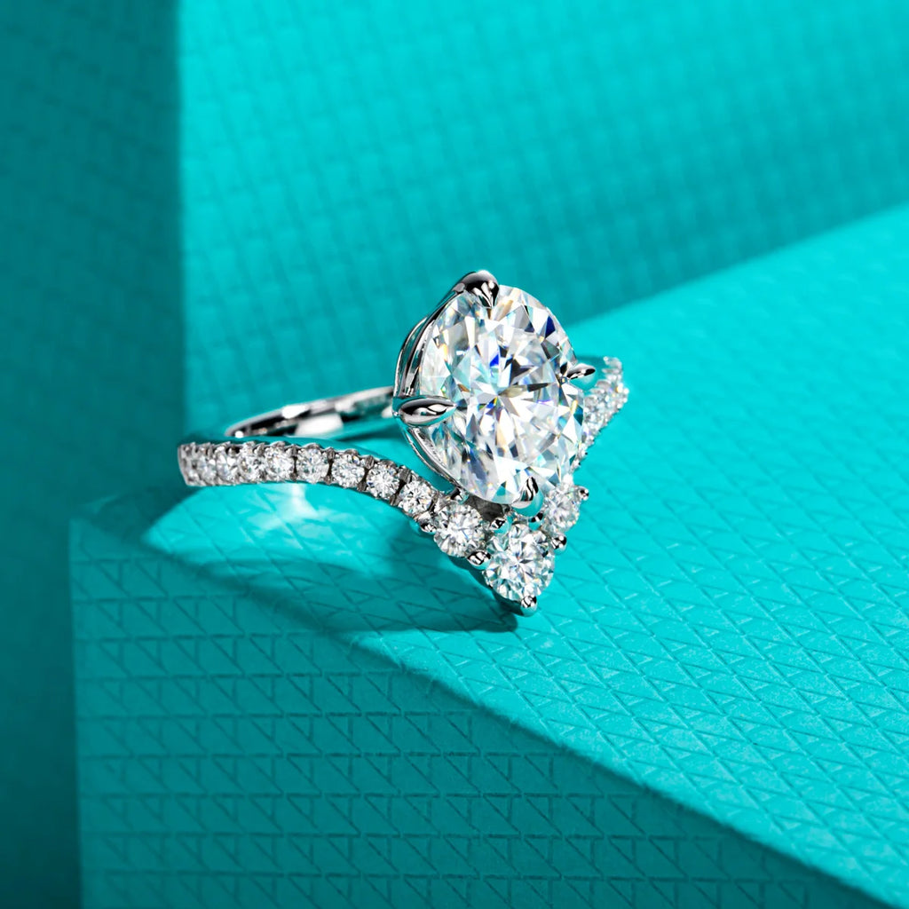 The Arc Ring — 3ct oval moissanite V-shape solitaire, front view — Aurora Moissanite