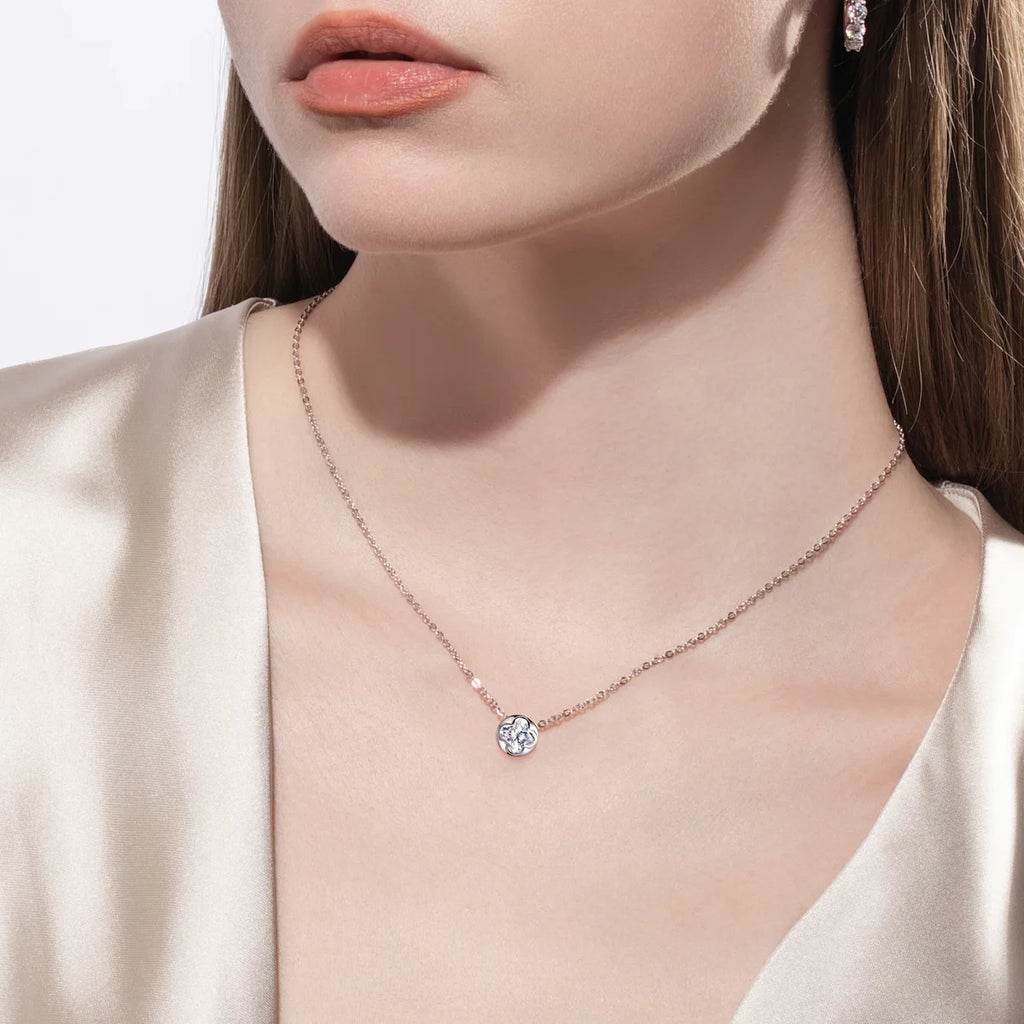 AnuJewel 2ct (7x7mm) Four-Leaf Clover Cut Moissanite Bezel Pendant Necklace 925 Sterling Silver Valentine's Day for Women Gifts