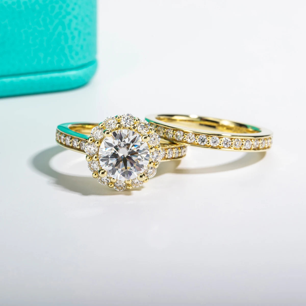 Round moissanite 2ct D color VVS1 bridal set, engagement ring and band together — Aurora Moissanite