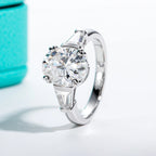 The Raen Ring — 3.8cttw oval moissanite, front view — Aurora Moissanite