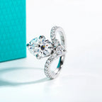 The Arc Ring worn — 3ct oval moissanite V-shape solitaire, S925 sterling silver — Aurora Moissanite