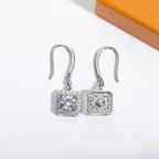Moissanite 1ct D color VVS1, gold drop earring detail — Aurora Moissanite