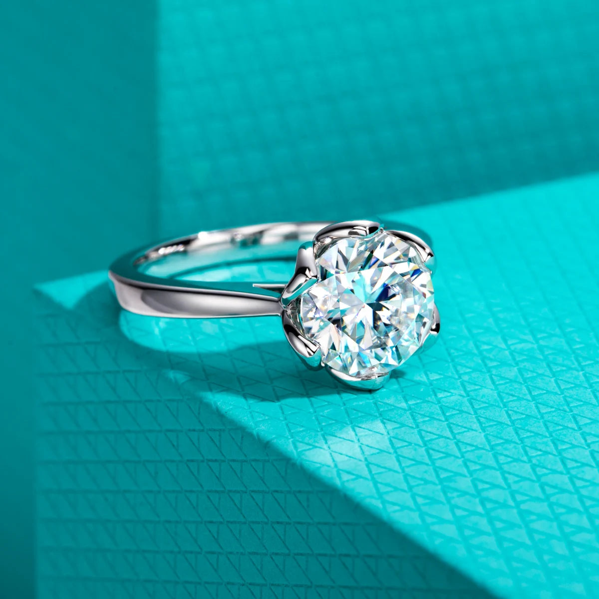 3ct lotus moissanite ring, side profile, S925 — Aurora Moissanite