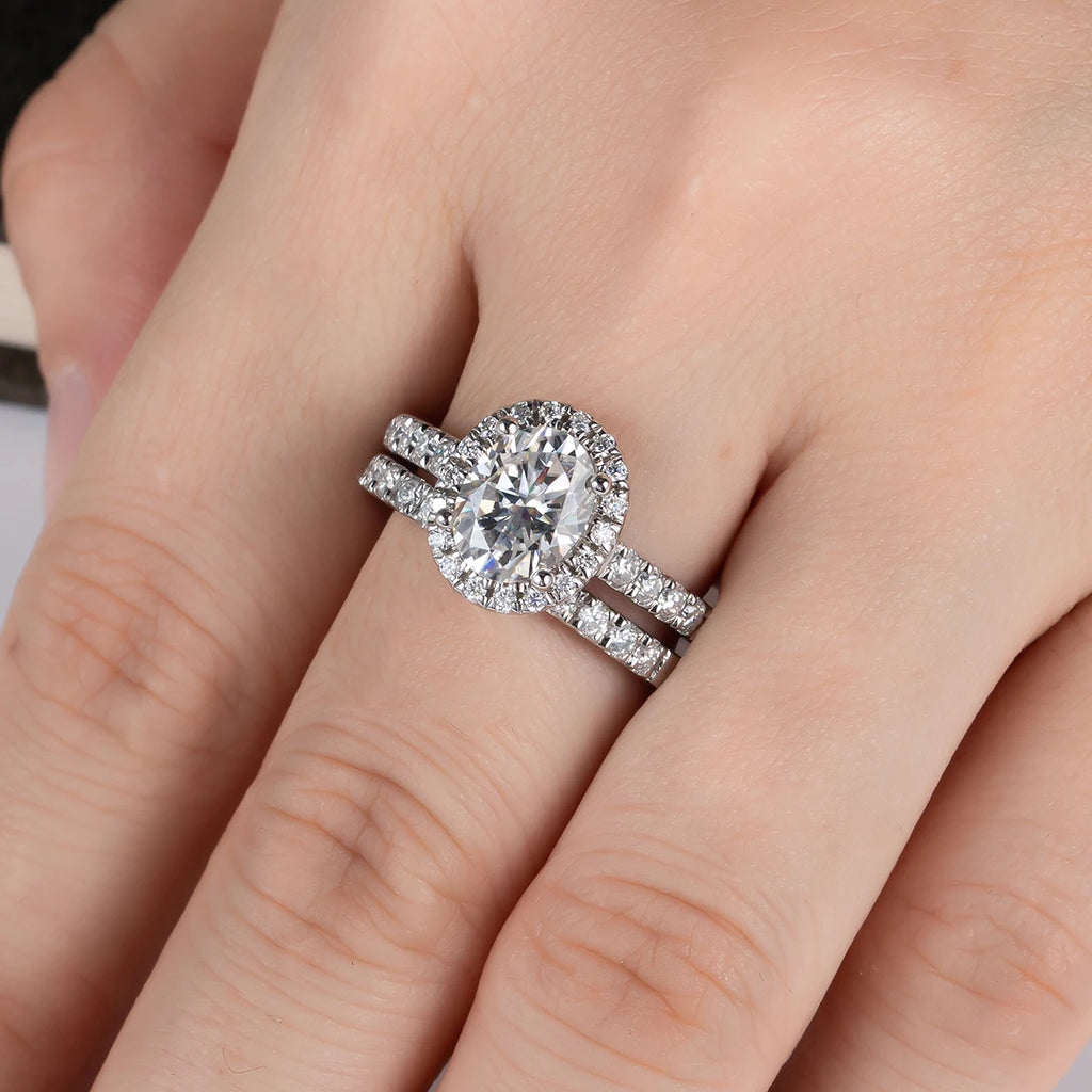 Oval moissanite 2.648cttw bridal set, engagement ring with matching band — Aurora Moissanite