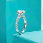 Oval moissanite 2ct D color VVS1, 18K gold setting — Aurora Moissanite