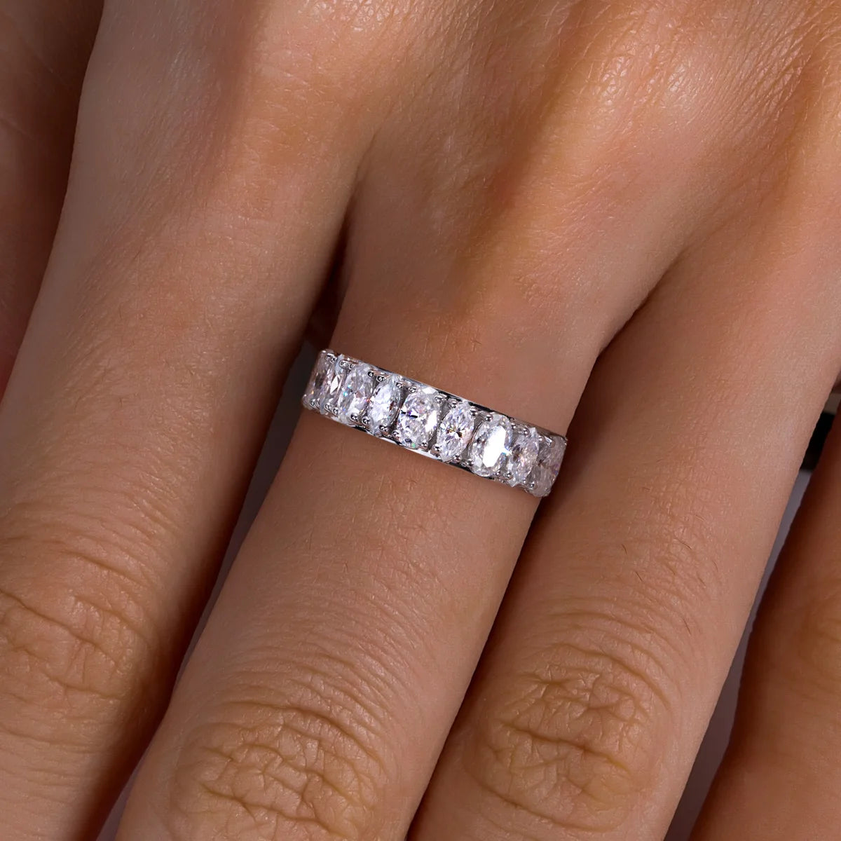 Mixed-cut eternity band top view, oval and marquise alternating — Aurora Moissanite