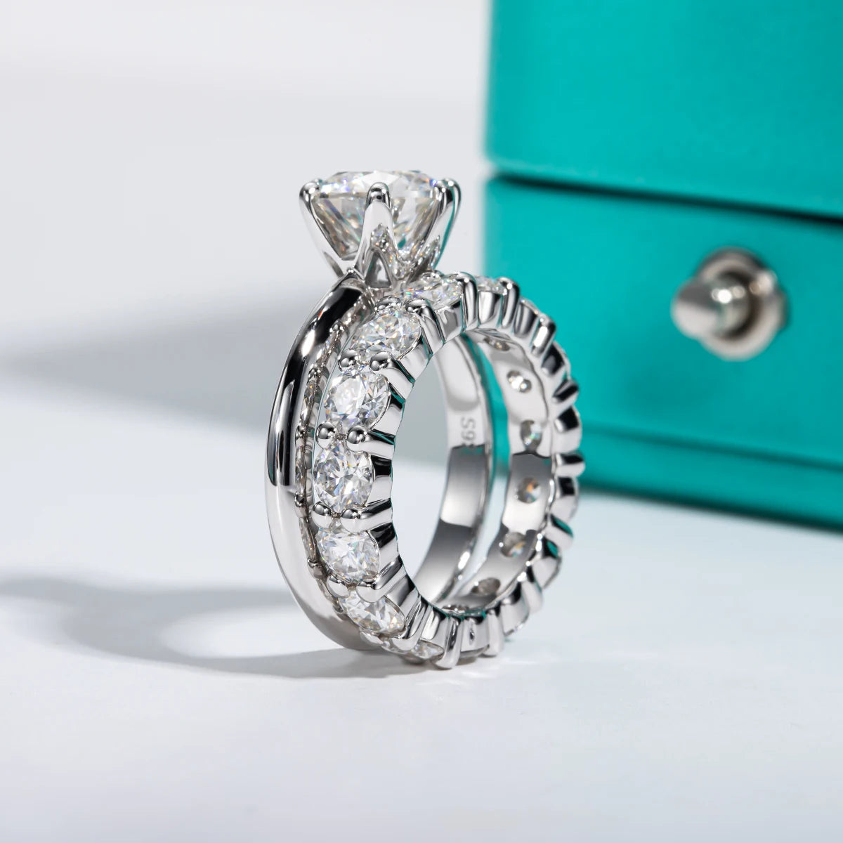 2ct moissanite ring set, side profile, S925 — Aurora Moissanite