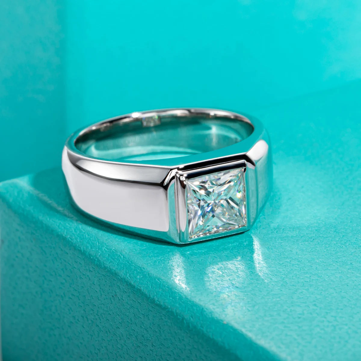 Princess moissanite 2ct D color VVS1, men's ring gold plated — Aurora Moissanite