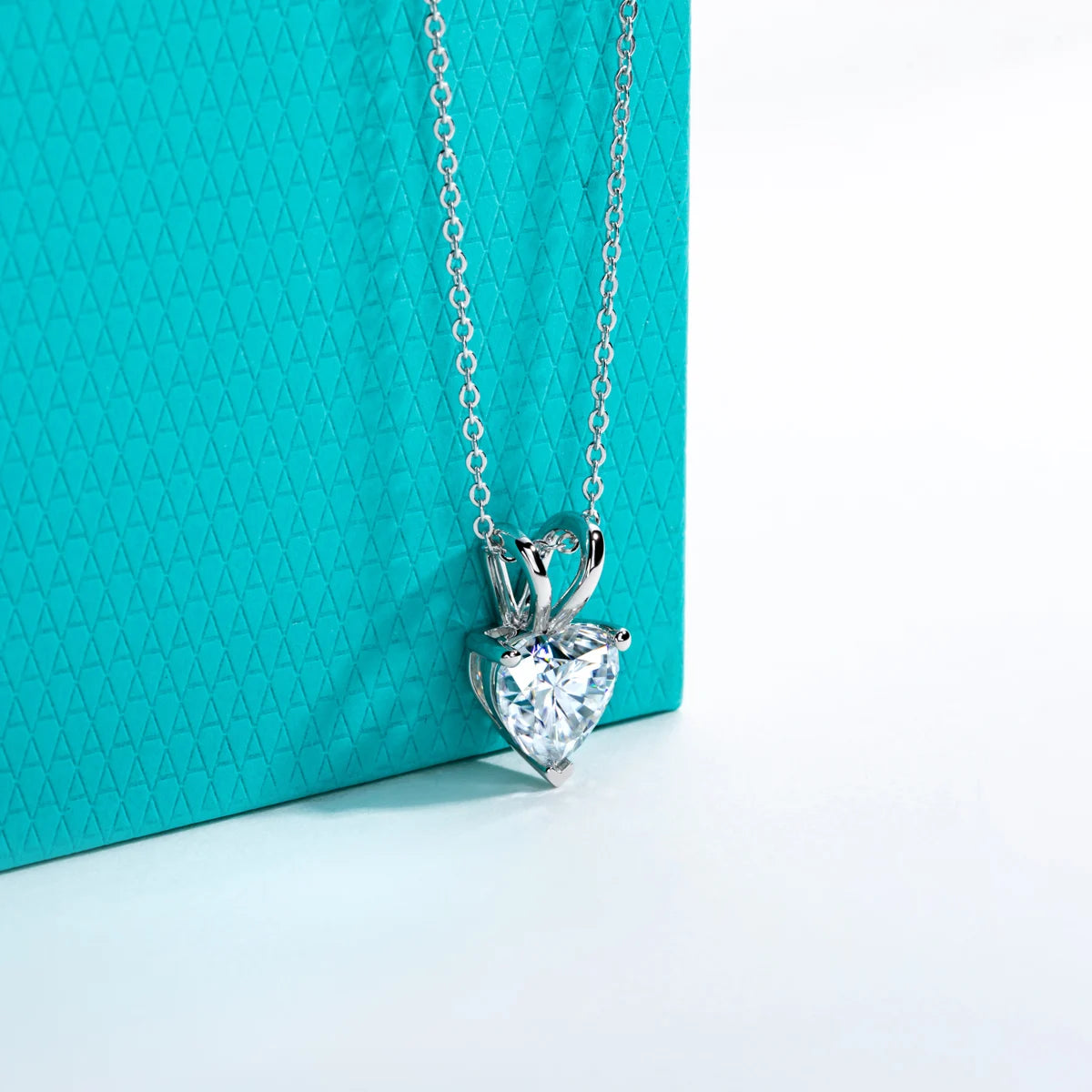 AnuJewel 2ct/3ct/4ct/5ct D Color Heart Cut Moissanite Pendant Necklace 925 Sterling Silver Valentine's Day Gifts for Women