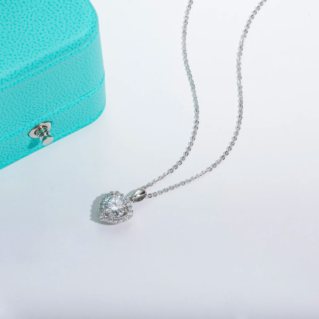 Heart moissanite pendant 1ct D color VVS1, accent surround detail — Aurora Moissanite