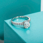 2ct oval moissanite ring, side profile, 18K gold — Aurora Moissanite