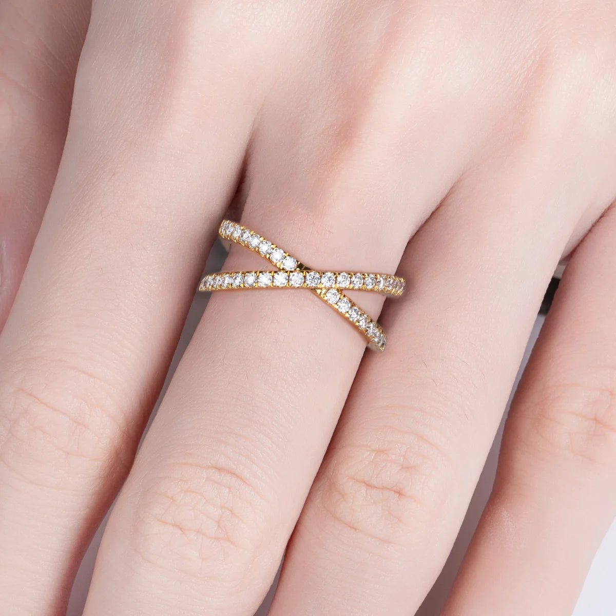 Moissanite criss-cross ring top view showing X pattern, 18K gold plated — Aurora Moissanite