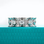 The Vale Band — 2.5mm or 3mm moissanite column ring, sizes 5–12 — Aurora Moissanite