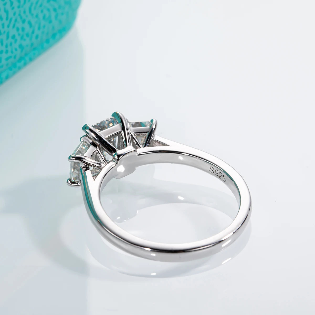 The Fen Ring — 1.6ct emerald moissanite solitaire, front view, 18K gold — Aurora Moissanite