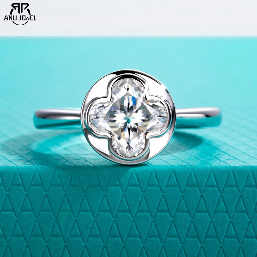 2ct four-leaf clover moissanite bezel ring, S925 sterling silver — Aurora Moissanite