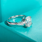 3.8cttw oval moissanite ring, side profile, S925 — Aurora Moissanite