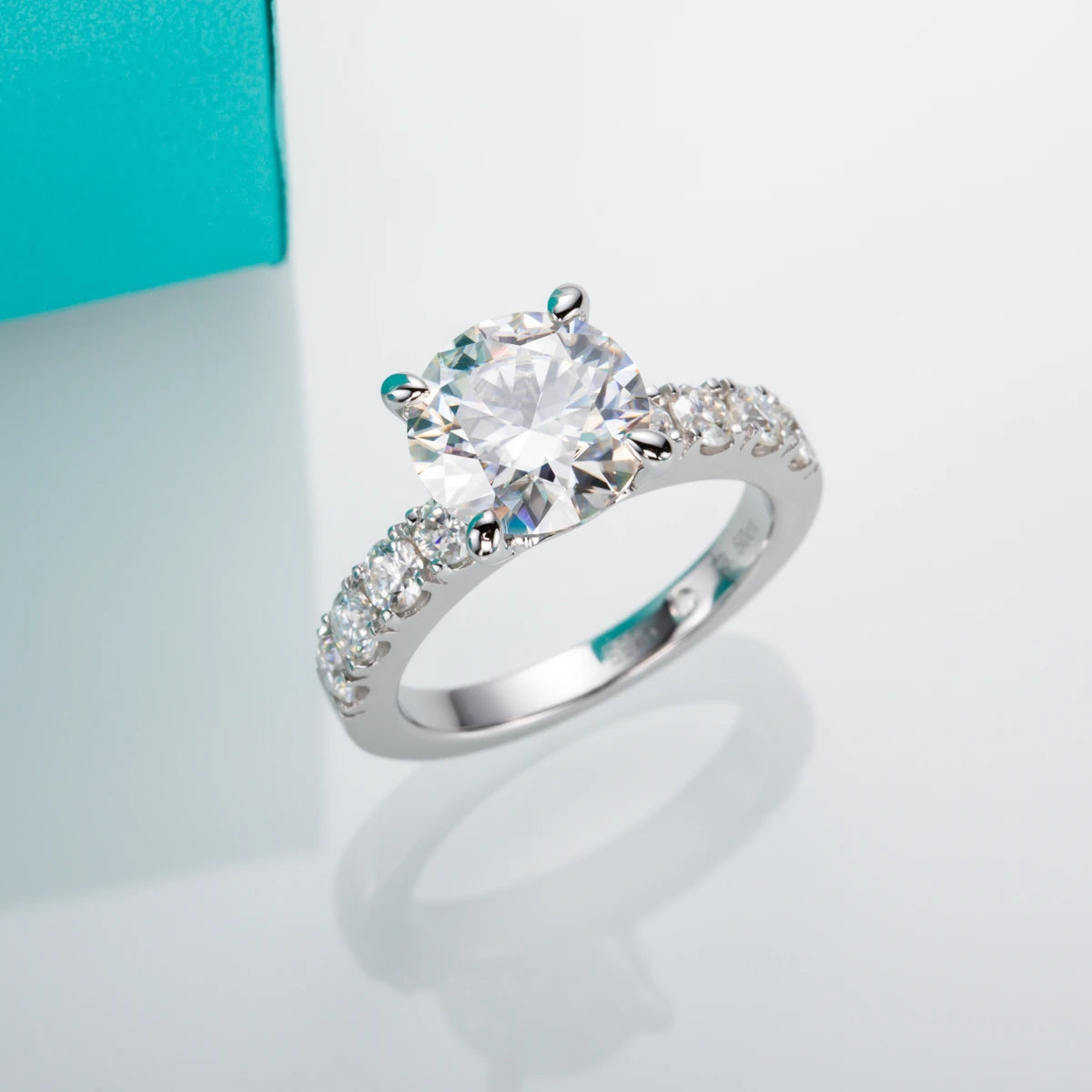 The Aryn Ring lifestyle — 3.5ct moissanite ring set worn — Aurora Moissanite