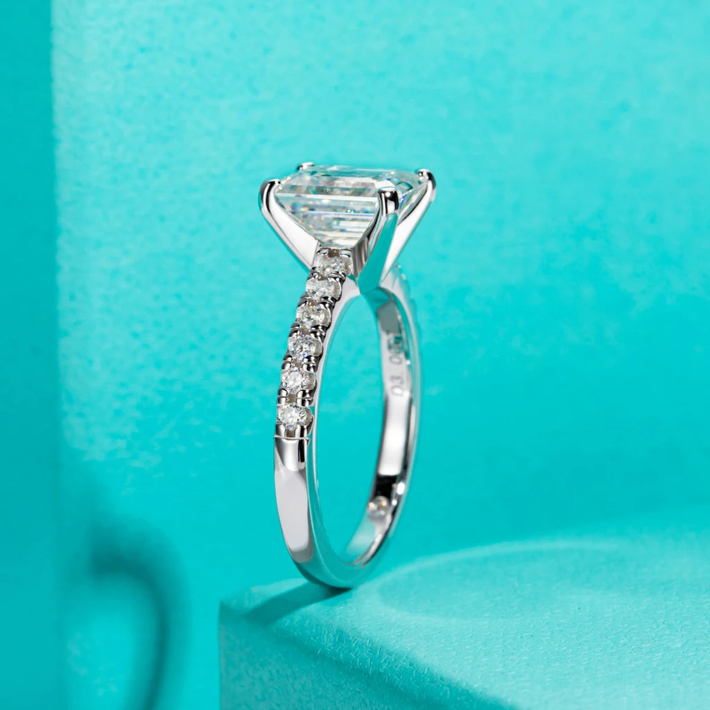 3ct emerald moissanite ring, side profile, S925 — Aurora Moissanite