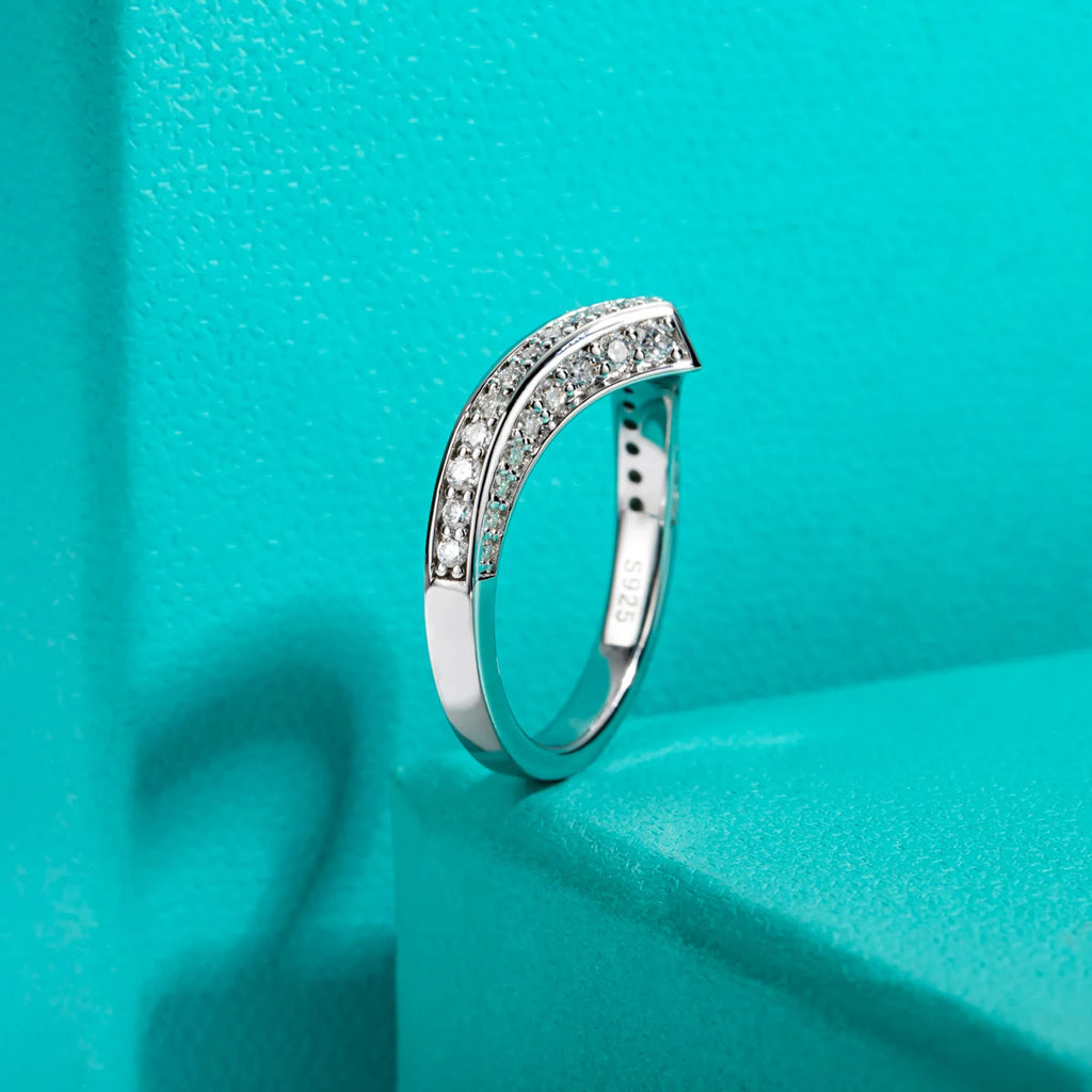 2mm moissanite V-shape band, side profile, 18K gold plated sterling silver — Aurora Moissanite