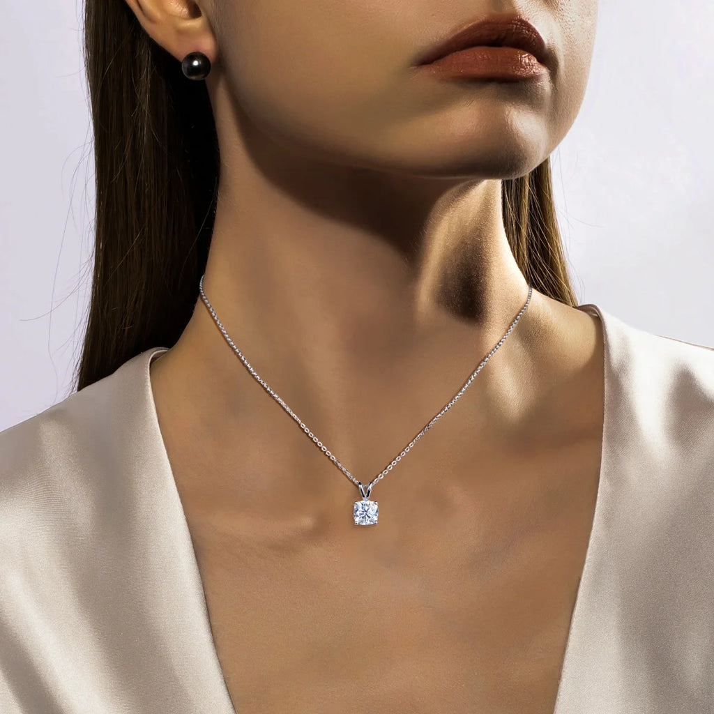 AnuJewel Cushion Cut Moissanite Pendant Necklace 2ct/3ct/4.5ct/5ct D Color 925 Sterling Silver Classic Jewelry Gifts for Women